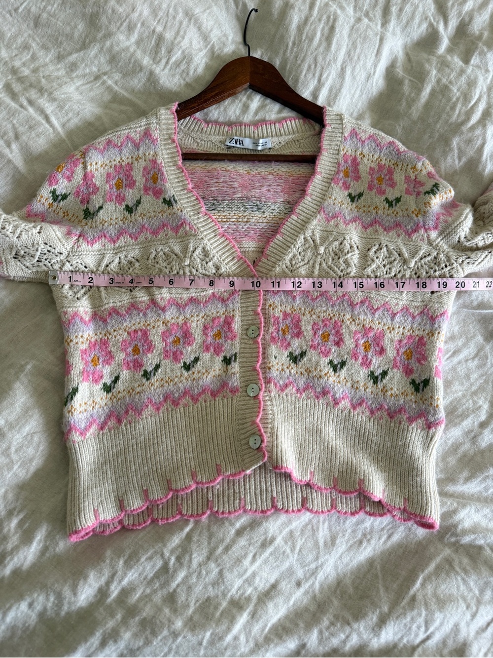 Zara blogger’s fave pastel Floral jacquard knit Fair Isle V-Neck Button Cardigan - Picture 11 of 13